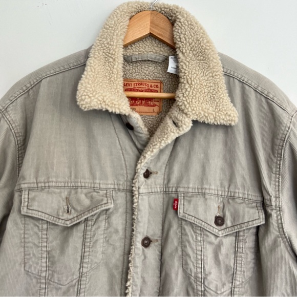 LEVI’S Light Gray Corduroy Beige Sherpa Lining Button Up Trucker Jacket Sz L - Picture 4 of 16